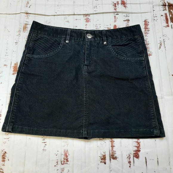 Athleta black corduroy mini skirt